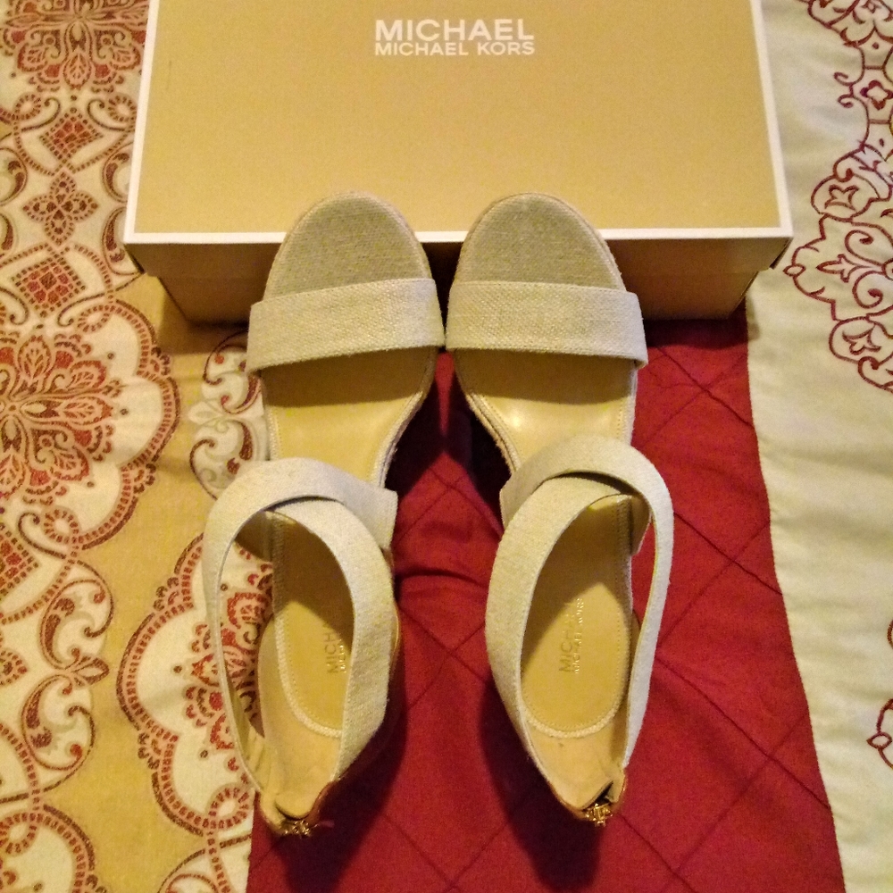 Michael Kors Prue Wedge Sandal - Picture 6 of 12